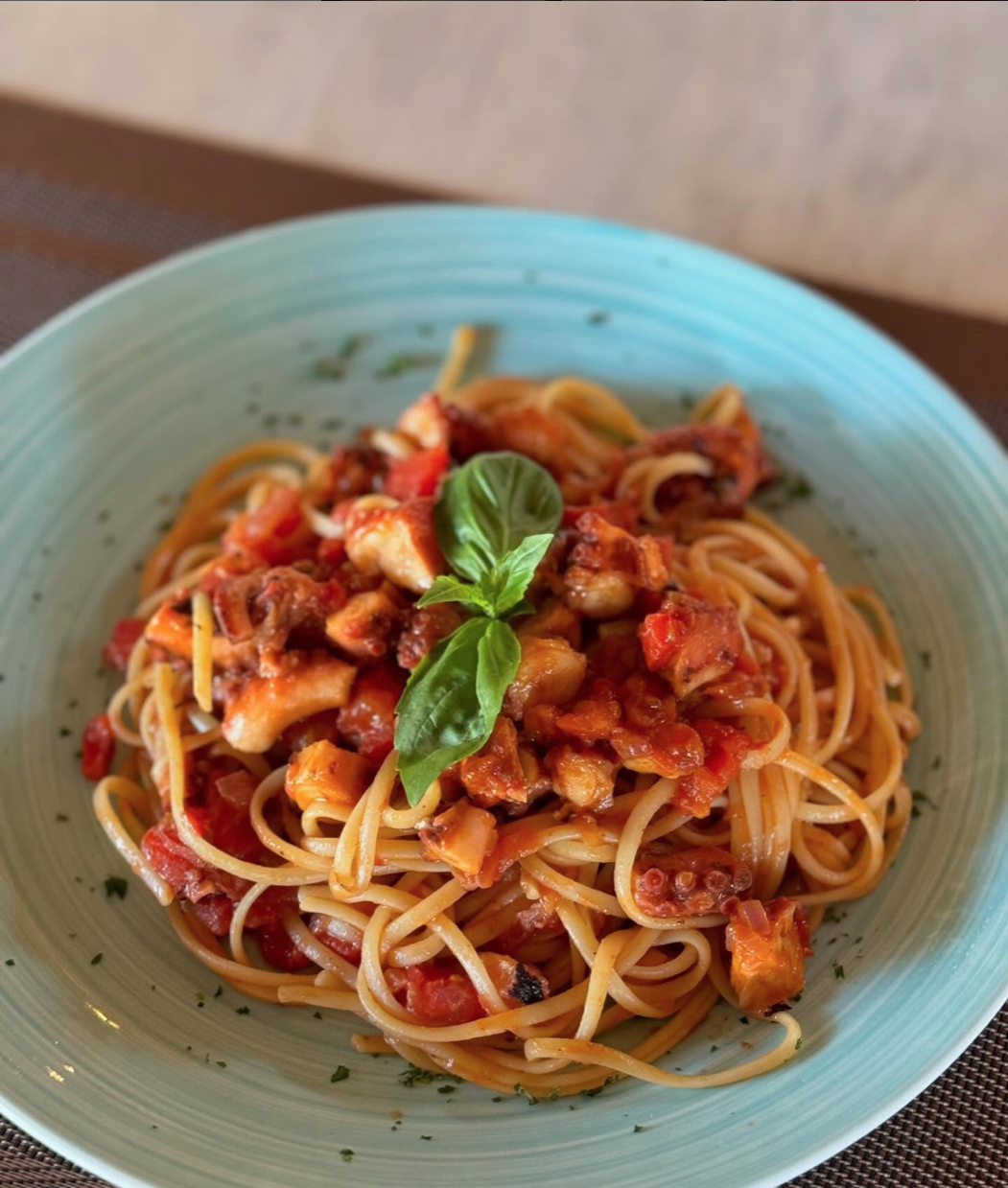 Garden bar at Leonardo's Diani